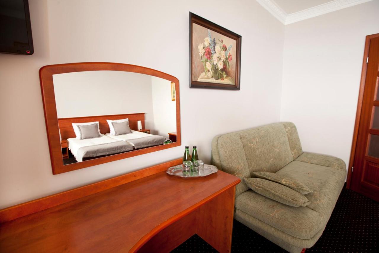 Hotel Wodnik Twoj Hotel Z Widokiem Na Morze Устроне-Морске Экстерьер фото