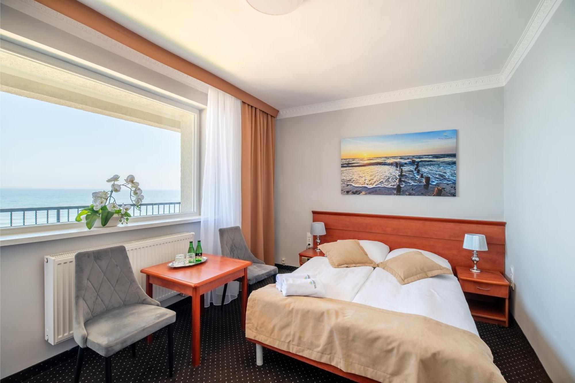 Hotel Wodnik Twoj Hotel Z Widokiem Na Morze Устроне-Морске Экстерьер фото